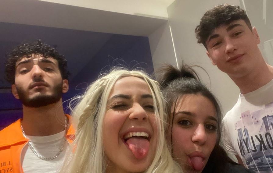 Young adults at a Your Yedidim social
