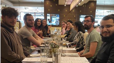 Friends at a Your Yedidim event